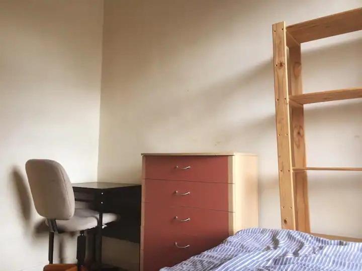 Single Room - Town & University Nearby, 24H Bus, Airport-Linked Manchester Extérieur photo
