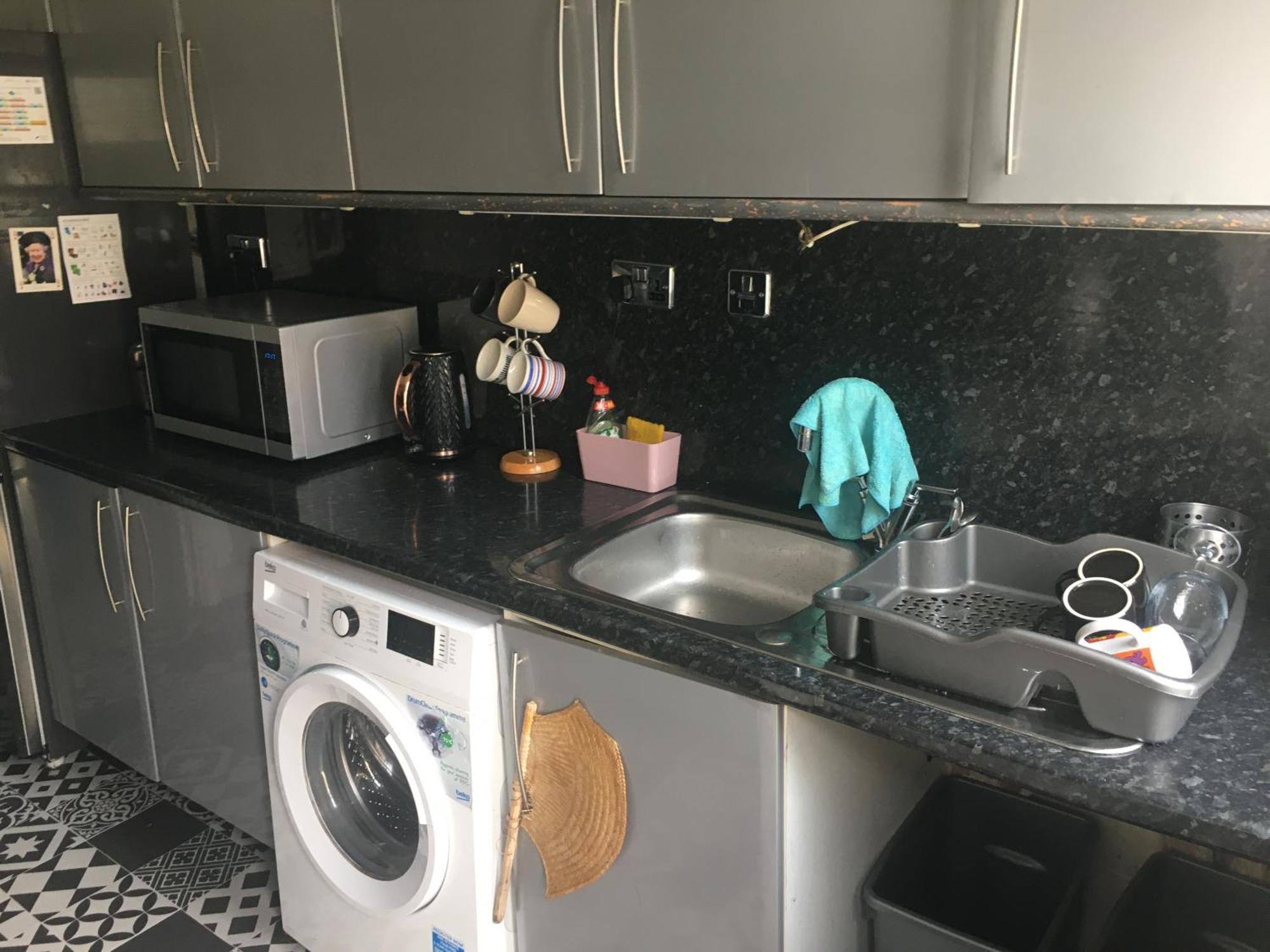 Single Room - Town & University Nearby, 24H Bus, Airport-Linked Manchester Extérieur photo